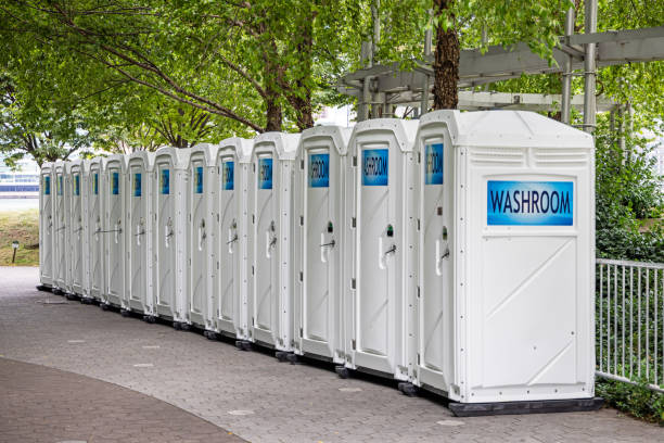 Portable Toilet Options We Offer in Magnolia, NC