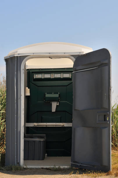 Best Porta potty rental near me  in Magnolia, NC