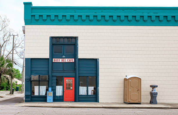 Best Porta potty rental near me  in Magnolia, NC